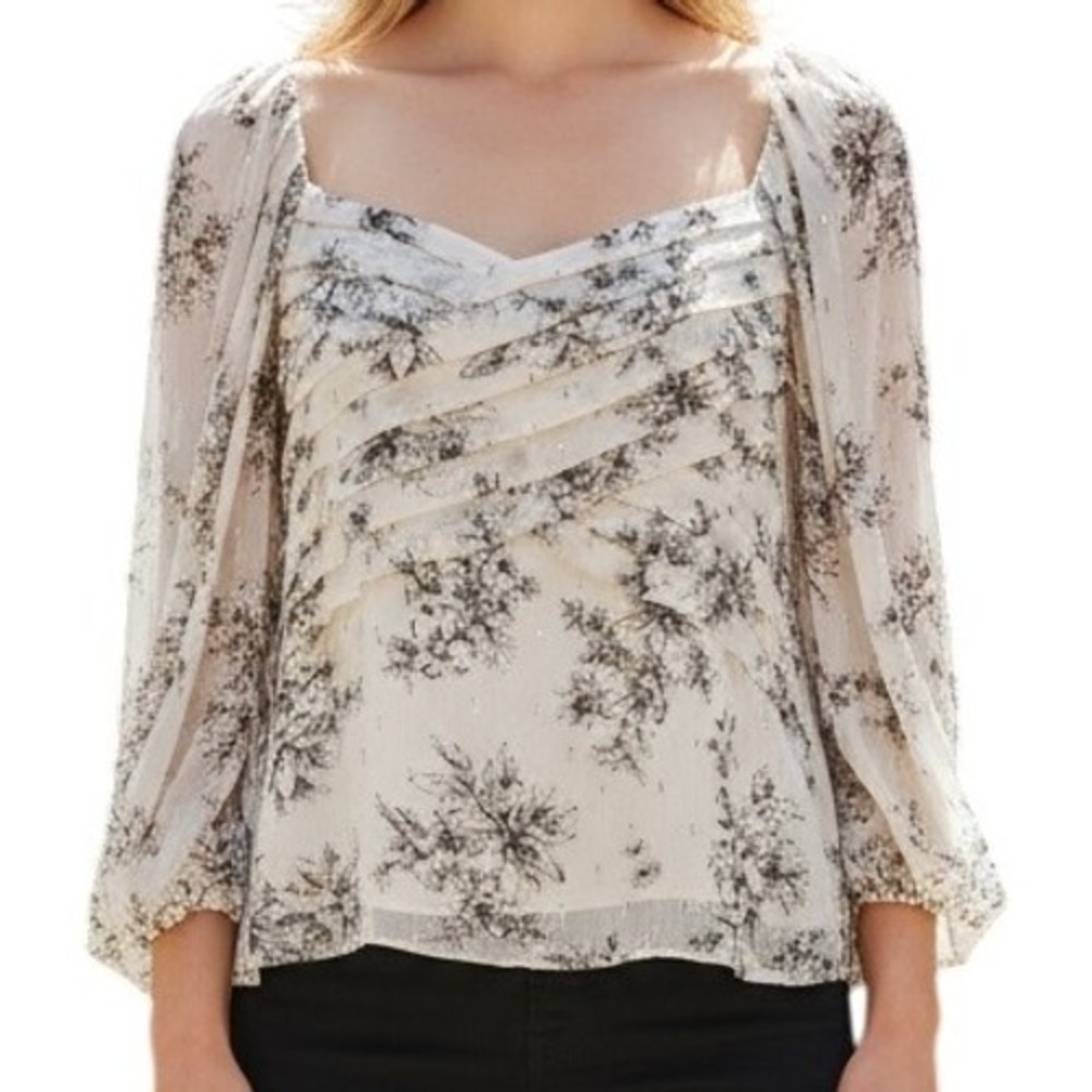 EXPRESS Light Pink Chiffon Floral With Silver Threading Blouse NWOT Size Small